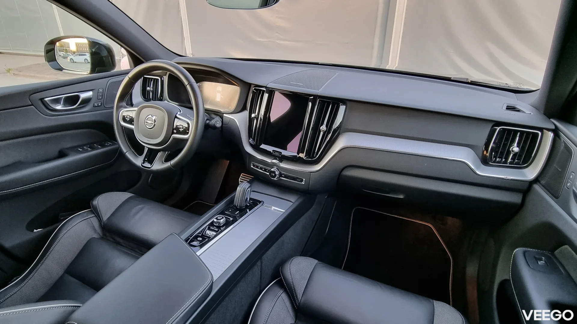 Volvo XC60 B5D AWD Facelift R-Line MY2021 2.0 173kW