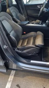 Volvo XC60 B5D AWD Facelift R-Line MY2021 2.0 173kW thumbnail