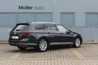 Volkswagen Passat 110kW thumbnail