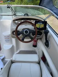 Chaparal 215 SSi 3.0 142kW thumbnail