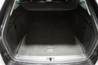 Skoda Superb ELEGANCE COMBI 4X4 2 147kW thumbnail