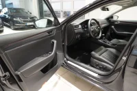 Skoda Superb ELEGANCE COMBI 4X4 2 147kW thumbnail