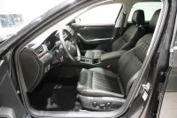 Skoda Superb ELEGANCE COMBI 4X4 2 147kW thumbnail