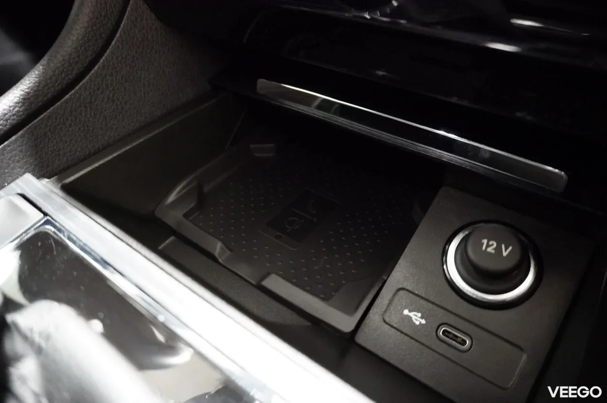 Skoda Superb ELEGANCE COMBI 4X4 2 147kW