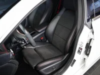 Mercedes-Benz CLA45 AMG 2.0 280kW thumbnail