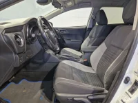 Toyota Auris Hybrid Touring Sports Active Plus 1.8 73kW thumbnail