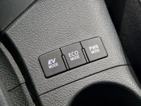 Toyota Auris Hybrid Touring Sports Active Plus 1.8 73kW thumbnail