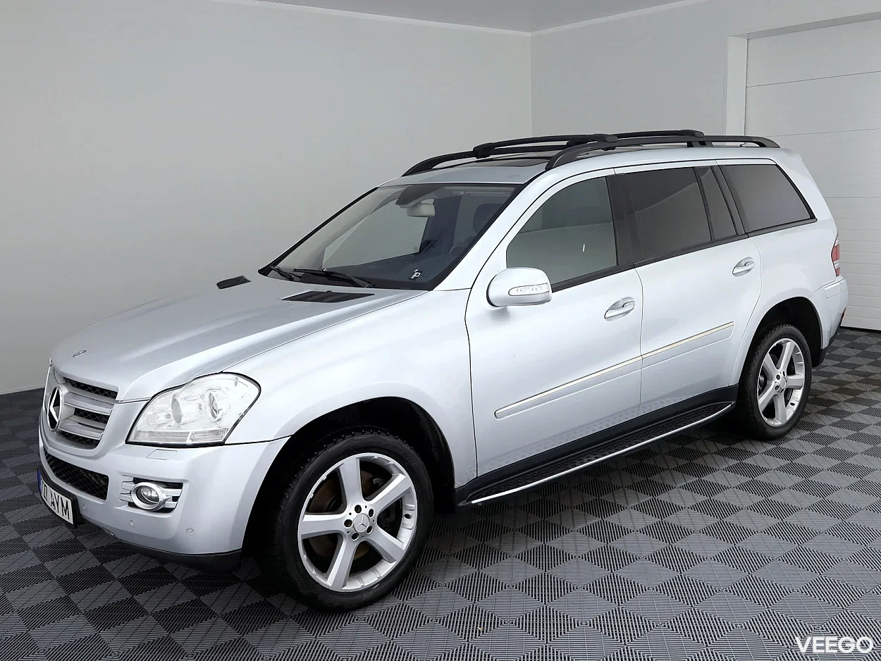 Mercedes-Benz GL420 4.0 226kW