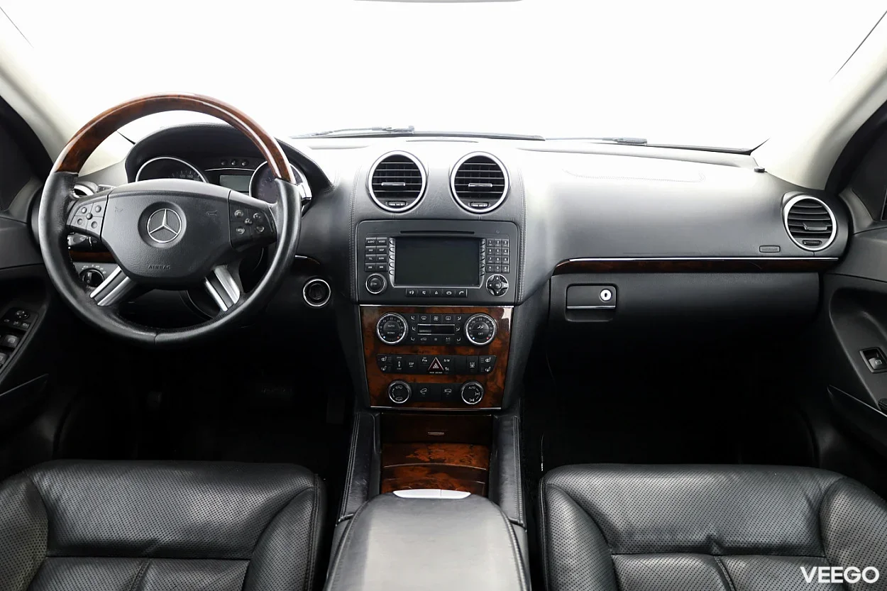 Mercedes-Benz GL420 4.0 226kW