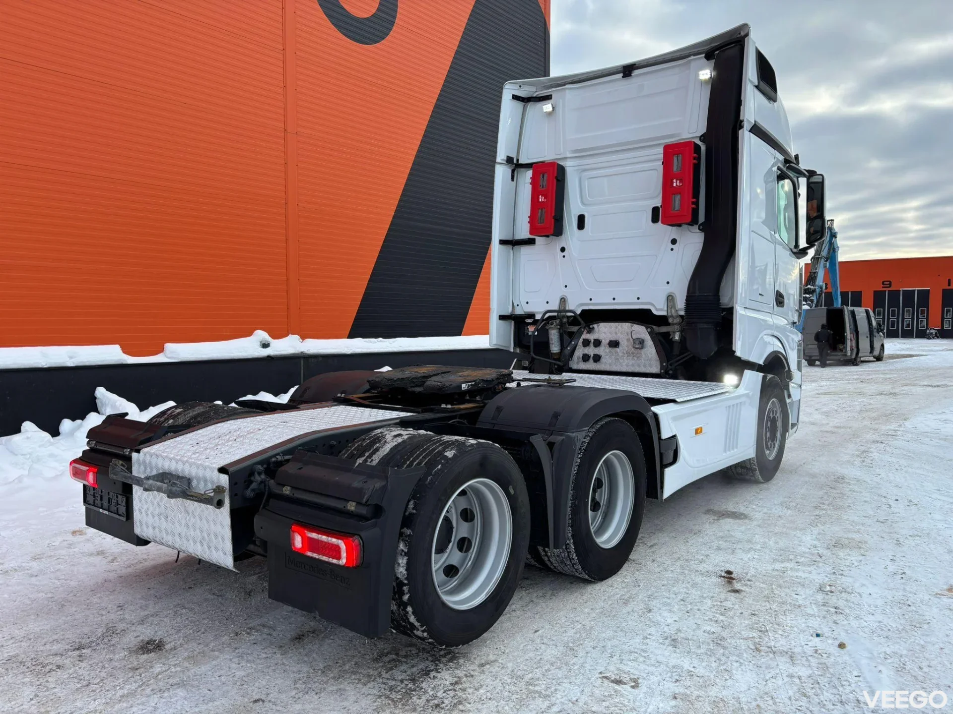 Mercedes-Benz Actros GIGASPACE / RETARDER / DOUBLE BOGIE 390kW