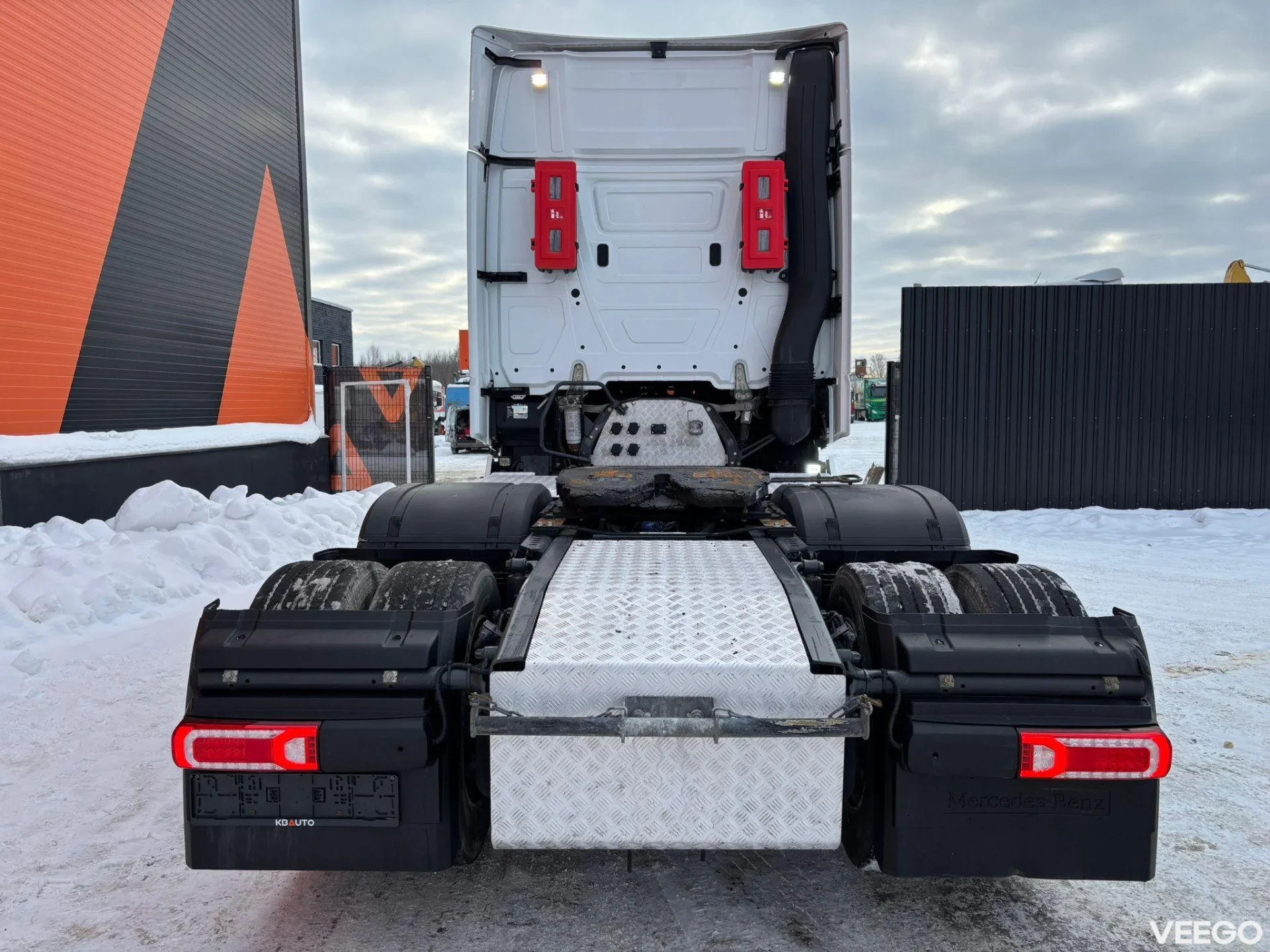 Mercedes-Benz Actros GIGASPACE / RETARDER / DOUBLE BOGIE 390kW