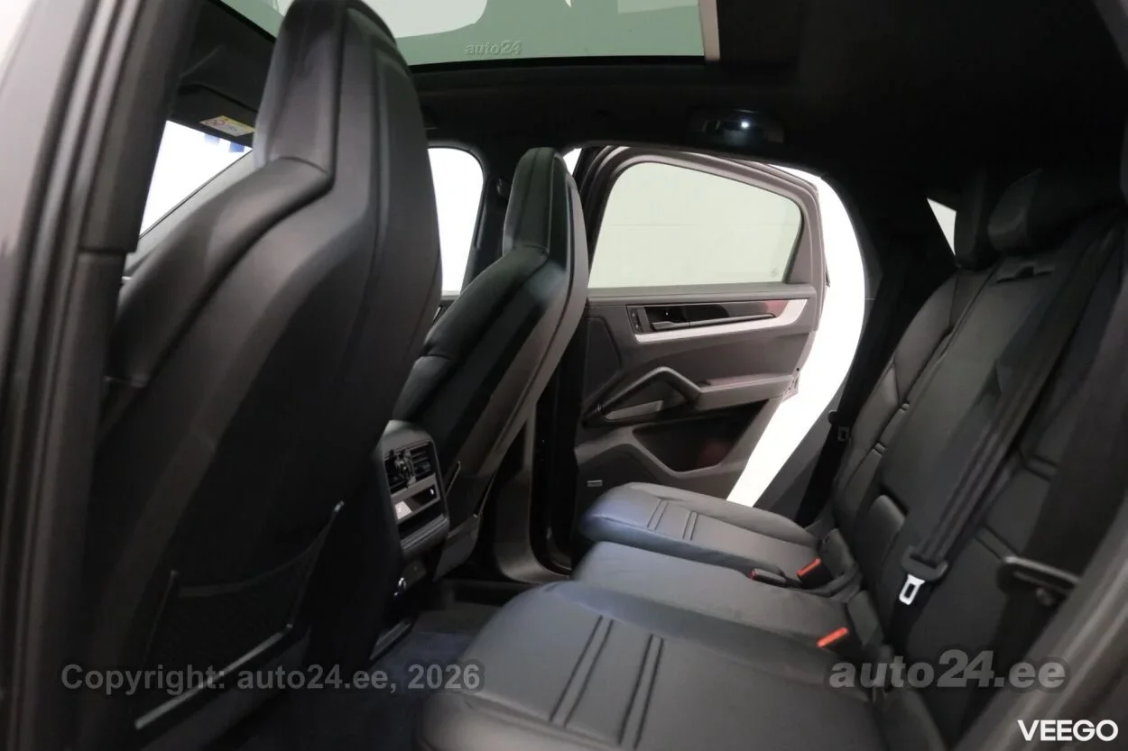 Porsche Cayenne E-Hybrid - 3 346kW