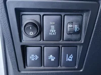 Toyota Hilux 110kW thumbnail