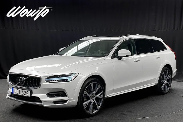 Image of Volvo V90 Cross Country B5 AWD 250HK Ultimate /Pano /Moms /4.95% 184kW