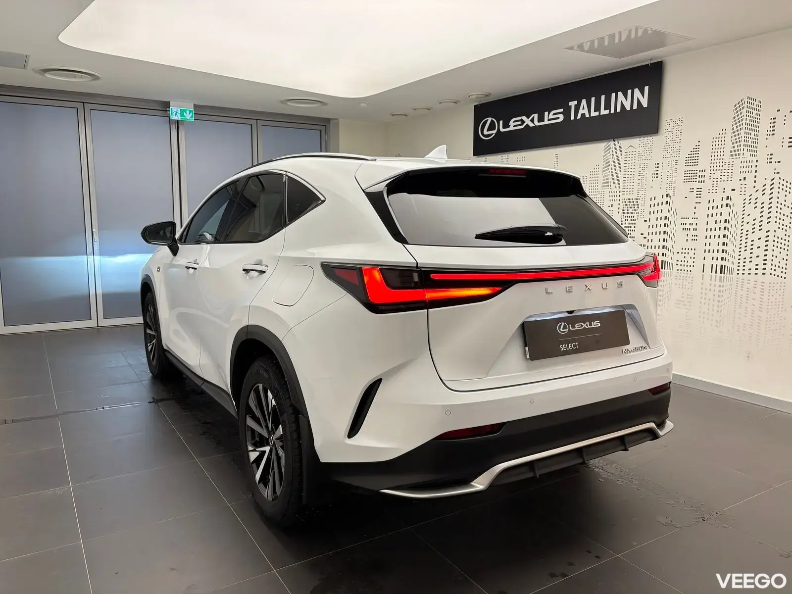 Lexus NX 450h+ - 224kW