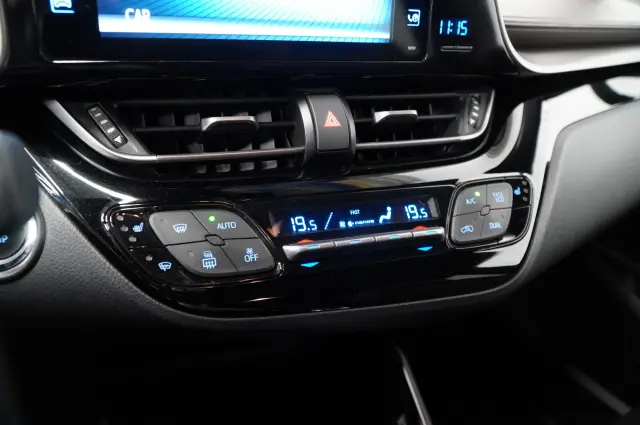 Image of Toyota C-HR 85kW