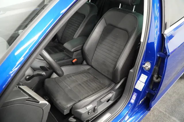 Image of Volkswagen Passat 140kW