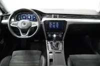 Volkswagen Passat 140kW thumbnail