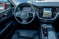 Volvo V60 Cross Country AWD PLUS Bright Intelli Safe PRO Wntr 2 145kW thumbnail