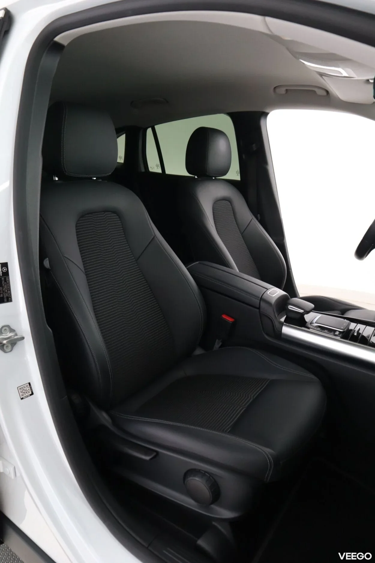 Mercedes-Benz GLA200 Progressive 1.3 120kW