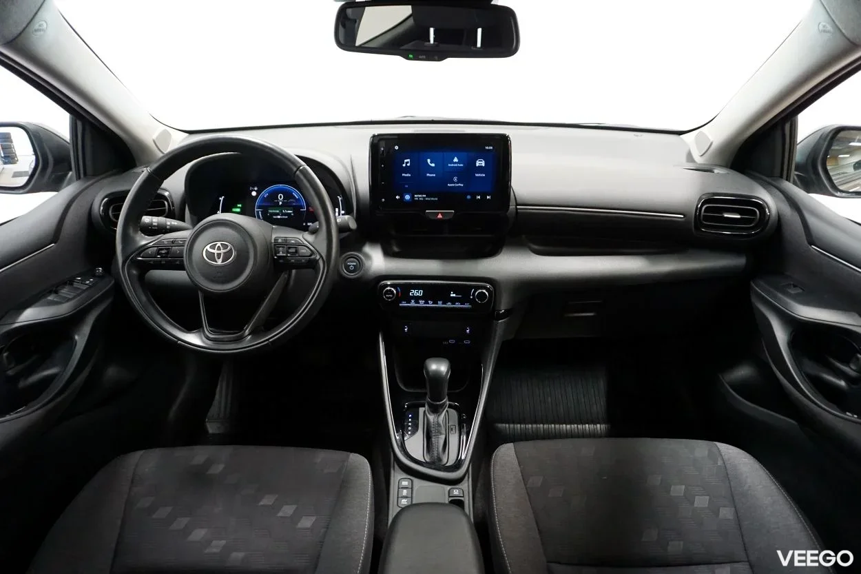 Toyota Yaris Active Plus 1.5 68kW