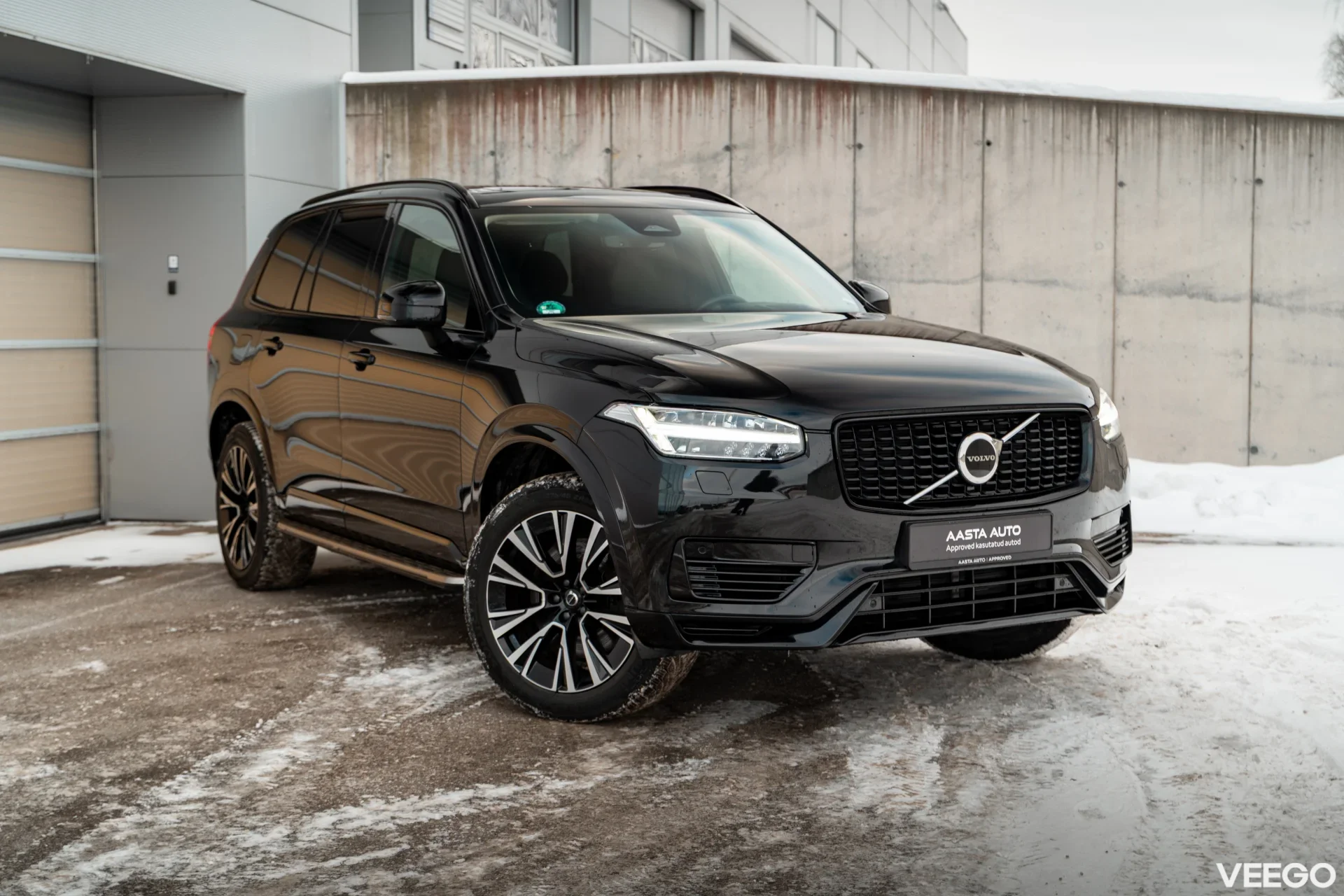 Volvo XC90 2.0 335kW