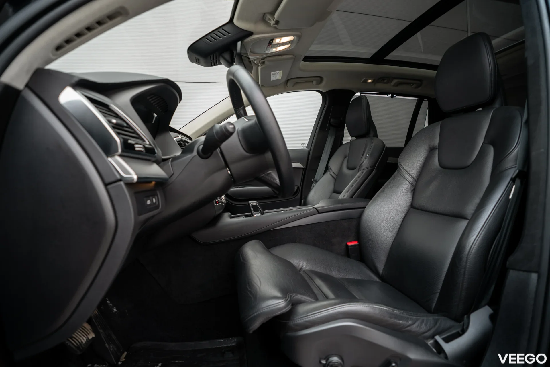 Volvo XC90 2.0 335kW