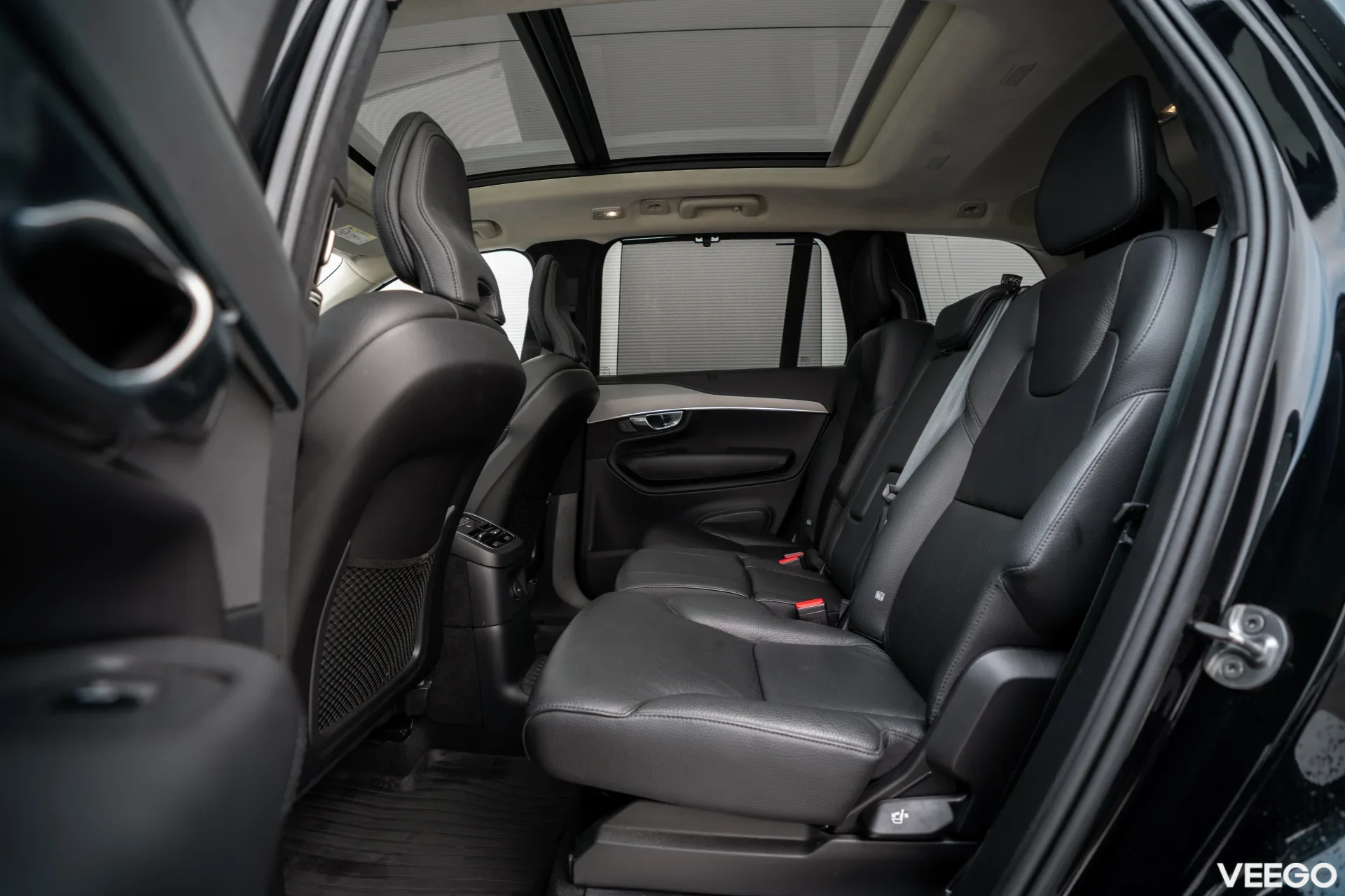 Volvo XC90 2.0 335kW