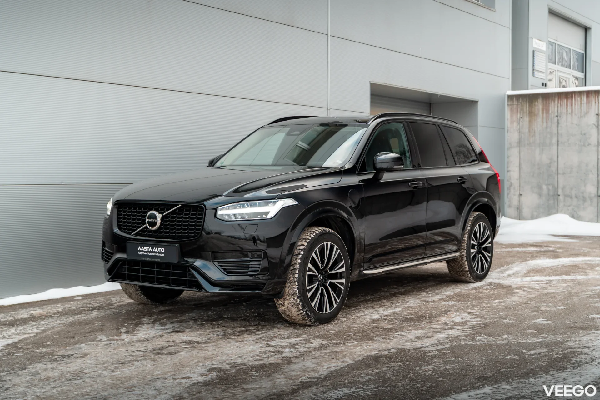 Volvo XC90 2.0 335kW