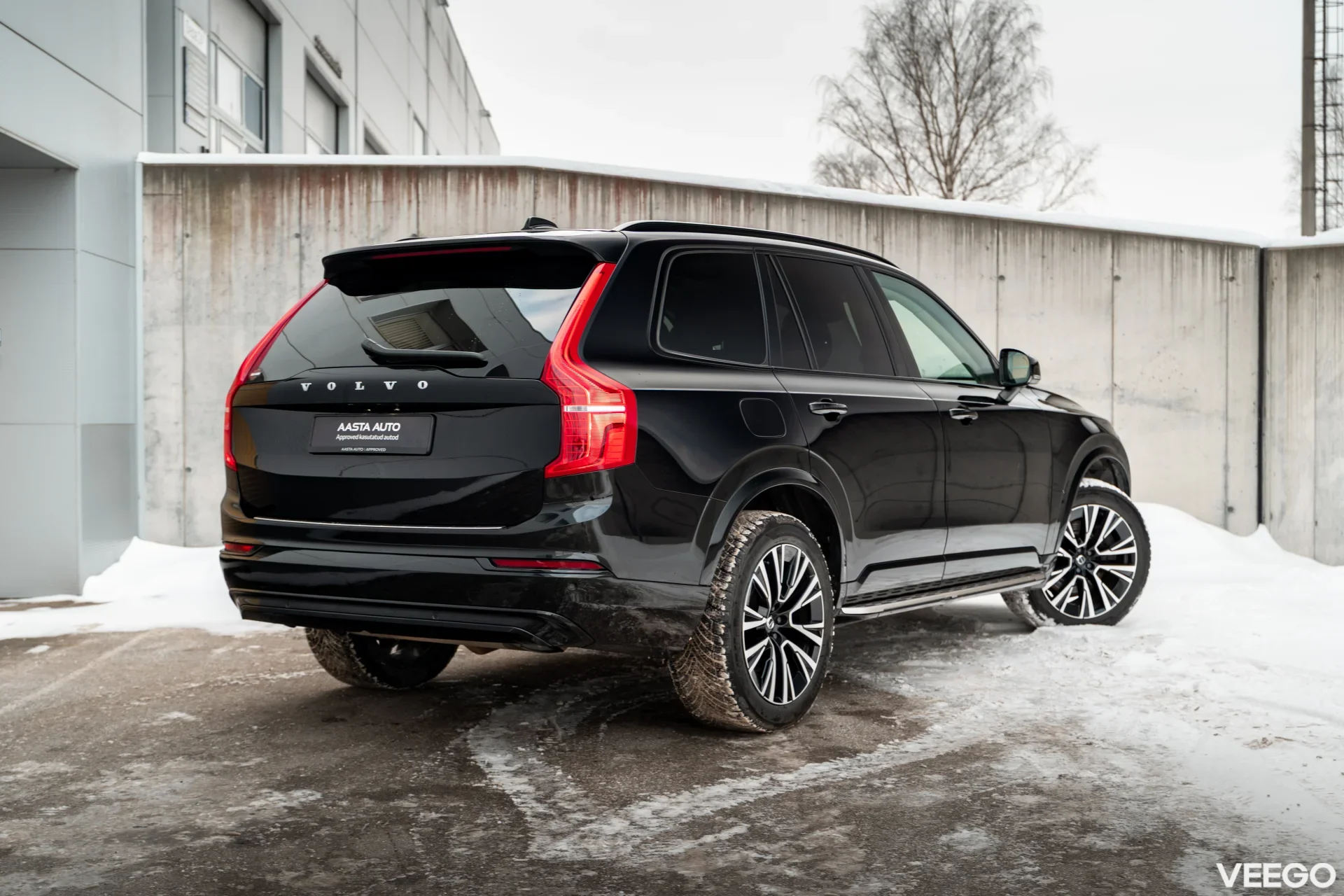 Volvo XC90 2.0 335kW