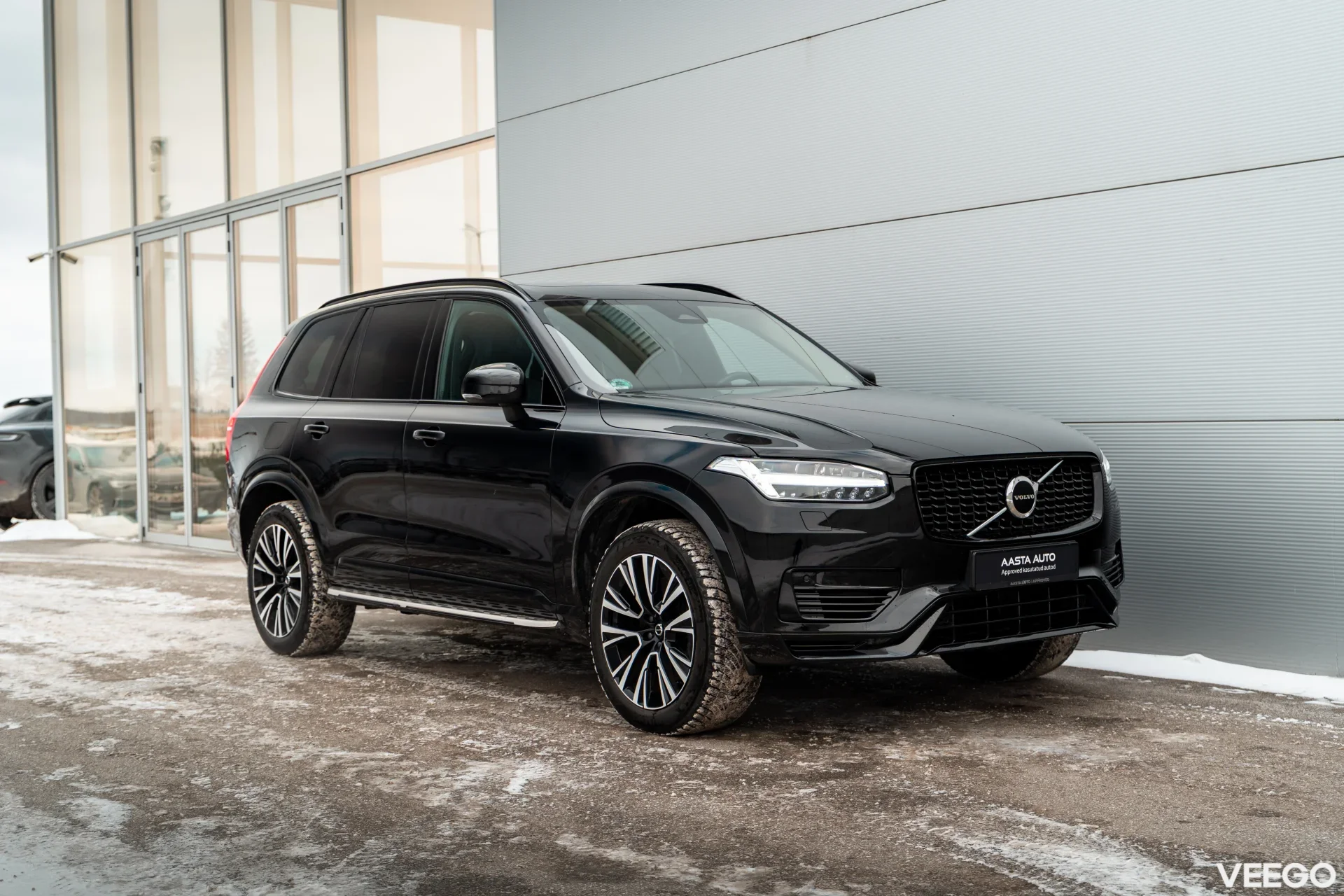 Volvo XC90 2.0 335kW