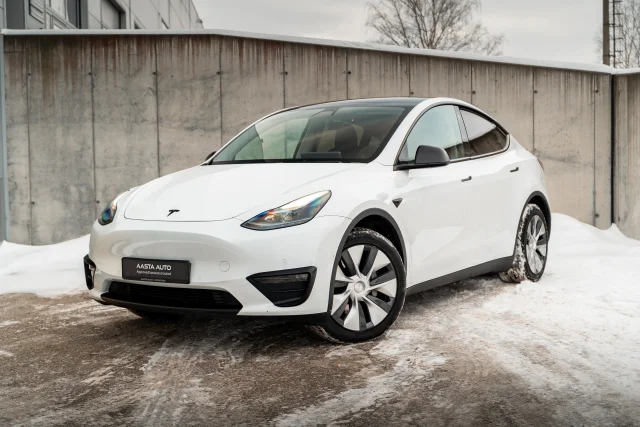 Image of Tesla Model Y   Long Range Dual Motor AWD 378kW