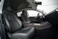 Tesla Model Y   Long Range Dual Motor AWD 378kW thumbnail