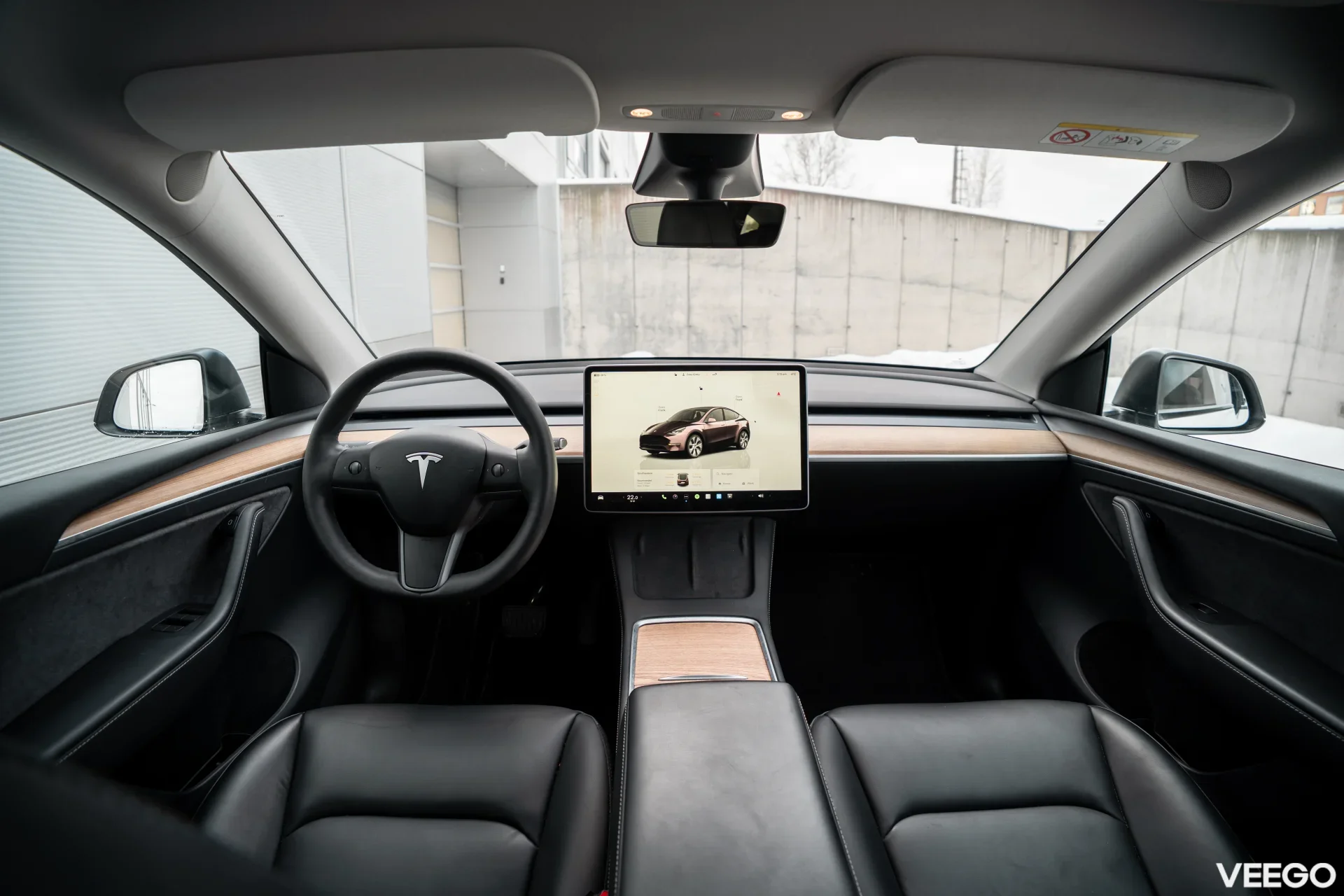 Tesla Model Y   Long Range Dual Motor AWD 378kW