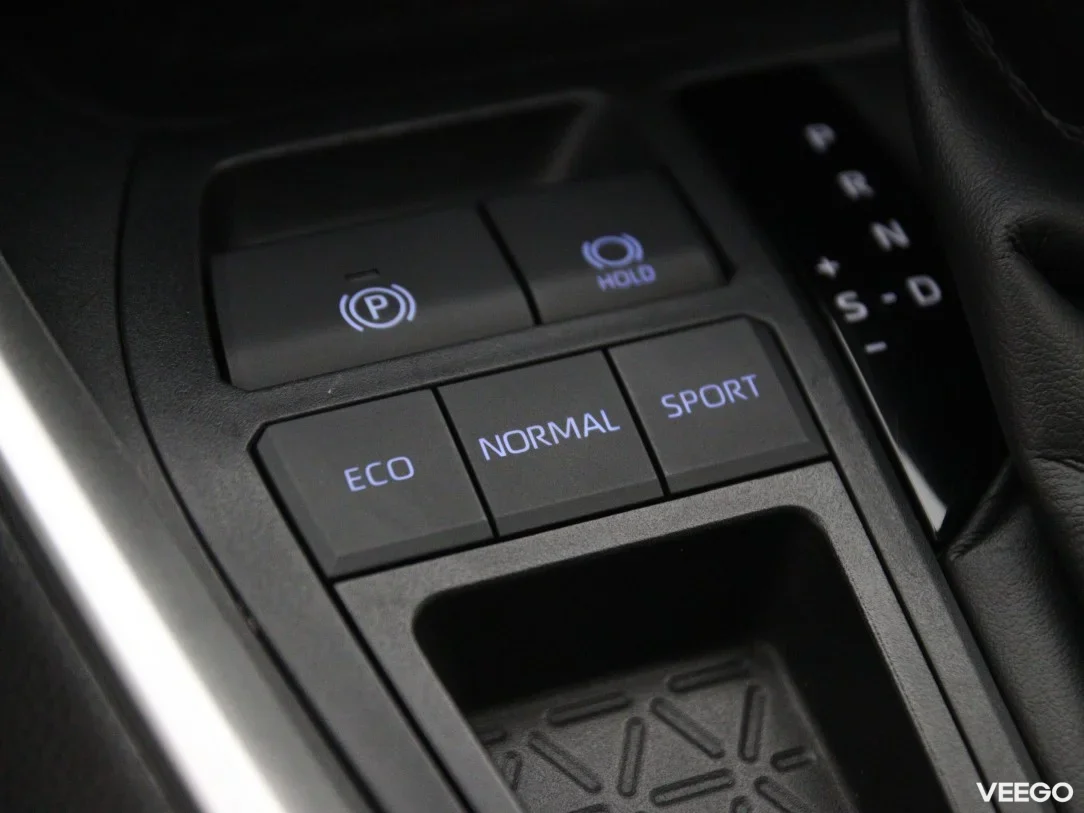 Toyota rav-4 2.5 160kW