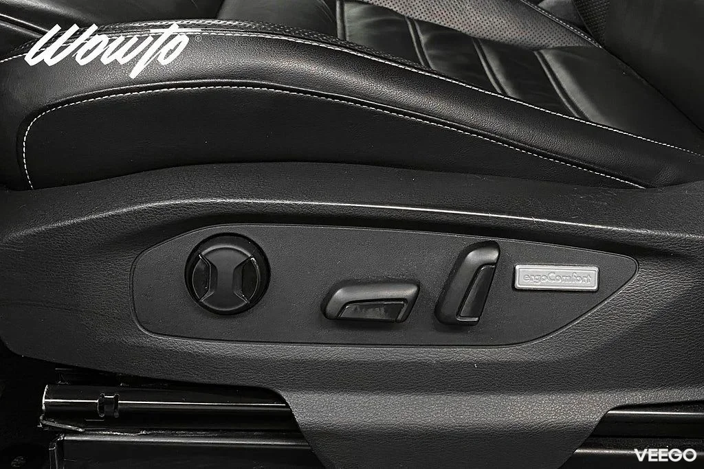 Volkswagen Amarok 3.0 V6 TDI 4M 258HK Aventura /Moms /4.95% 190kW