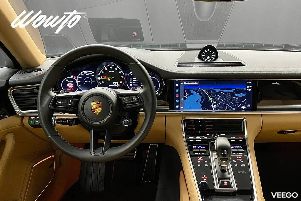 Porsche Panamera 4 E-Hybrid Sport Turismo 462HK Platinum Edt/PTS/Se Spec 340kW