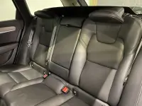 Volvo V90 Cross Country AWD Momentum 2 145kW thumbnail
