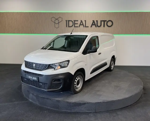 Image of Peugeot Partner L2 2.4t Pro BlueHDi 100 1.5 75kW