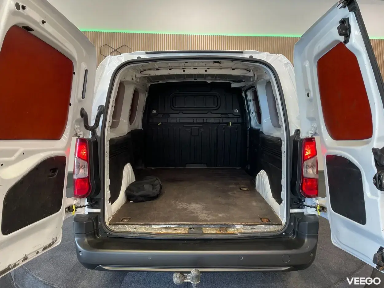 Peugeot Partner L2 2.4t Pro BlueHDi 100 1.5 75kW