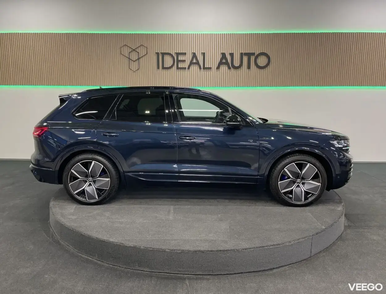 Volkswagen Touareg R 4Motion Facelift 3 340kW