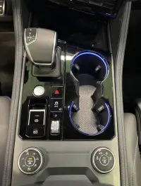 Volkswagen Touareg R 4Motion Facelift 3 340kW thumbnail