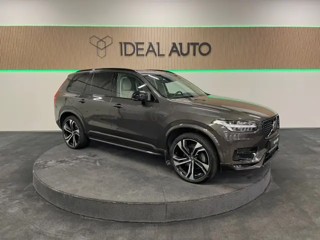 Image of Volvo XC90 AWD Ultimate Dark Edition 2 173kW