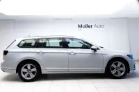 Volkswagen Passat 140kW thumbnail