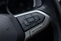 Volkswagen Passat 140kW thumbnail