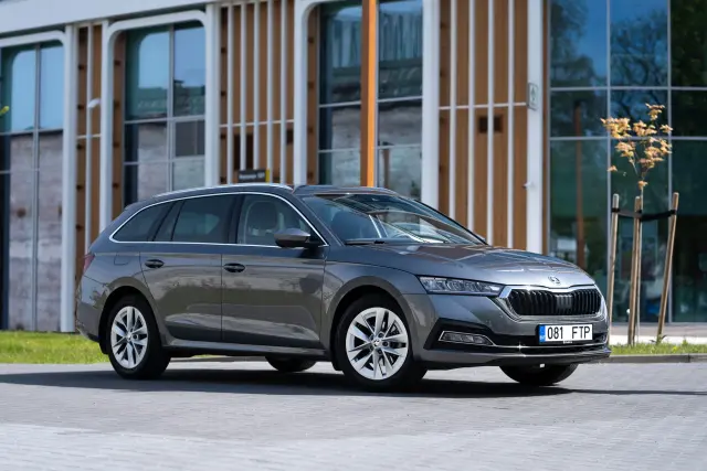 Image of Skoda Octavia Combi Selection FL 1,5 TSI m-Hybrid 110kW 7-DSG 1.5 110kW