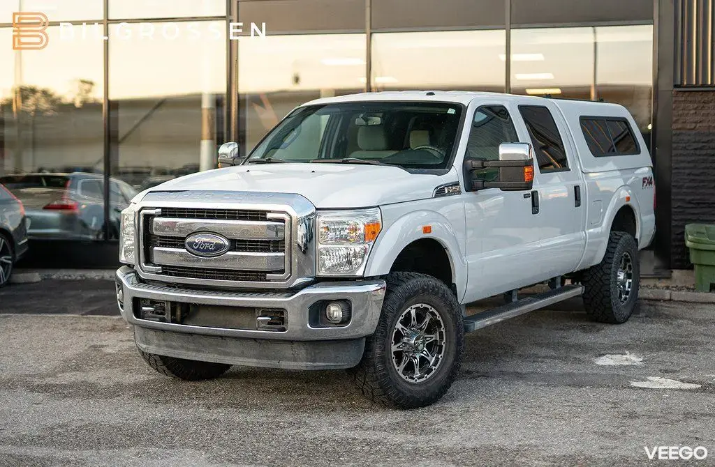 Ford F-250 6.2L 400HK SRW 4X4 Super Duty XLT Premium 283kW