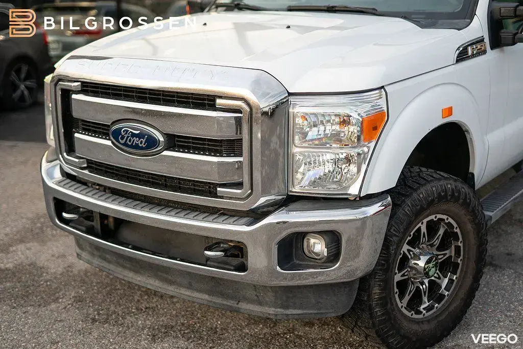 Ford F-250 6.2L 400HK SRW 4X4 Super Duty XLT Premium 283kW