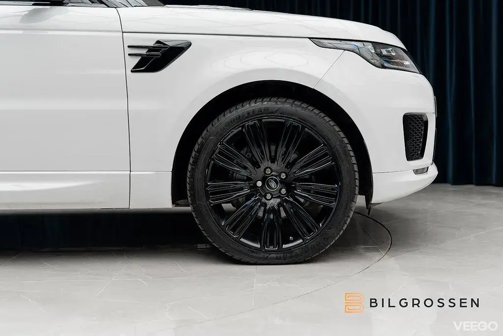Land Rover Range Rover Sport D300 MHEV HSE Dynamic 3.79% Pano MOMS 221kW