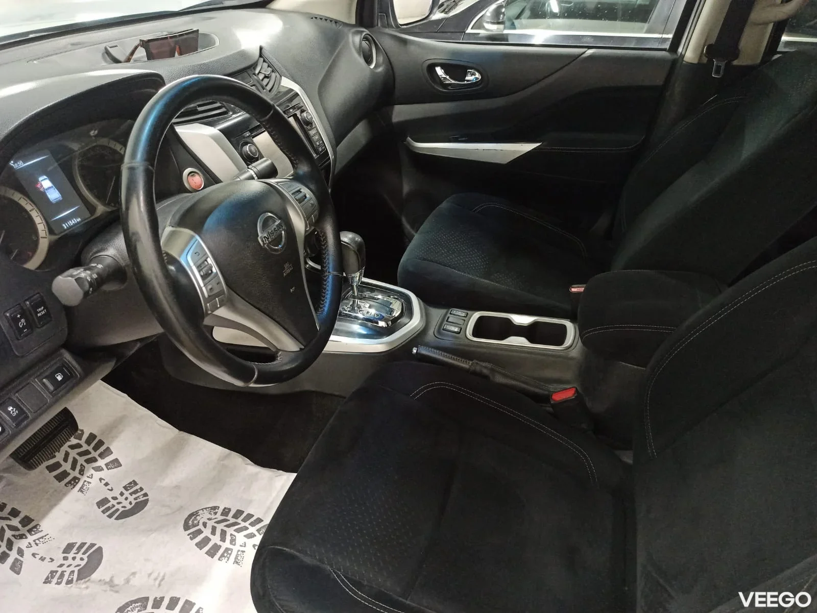 Nissan Navara NP300 2.3 140kW